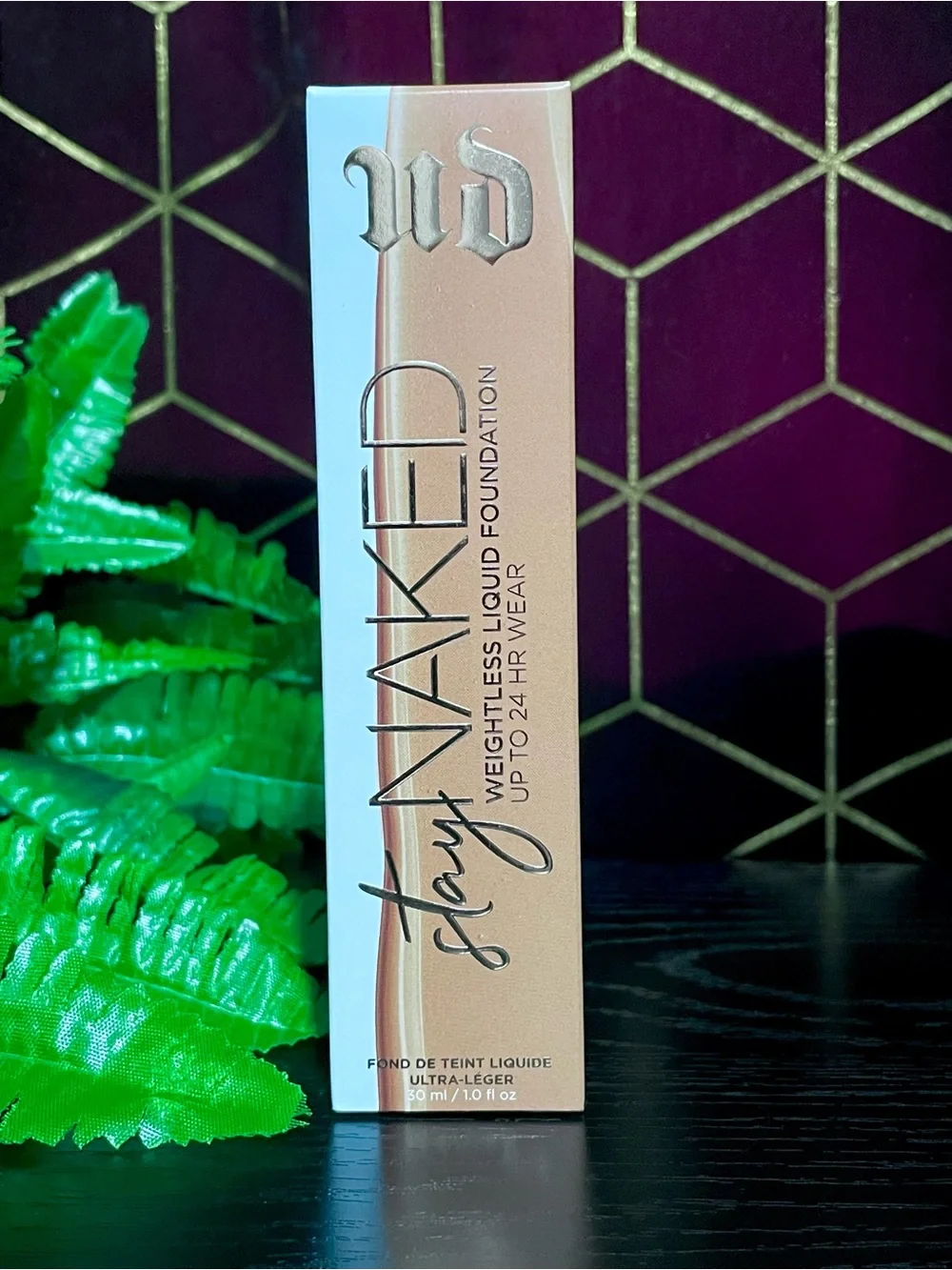 Urban Decay Stay Naked Weightless Liquid Foundation - Discontinued